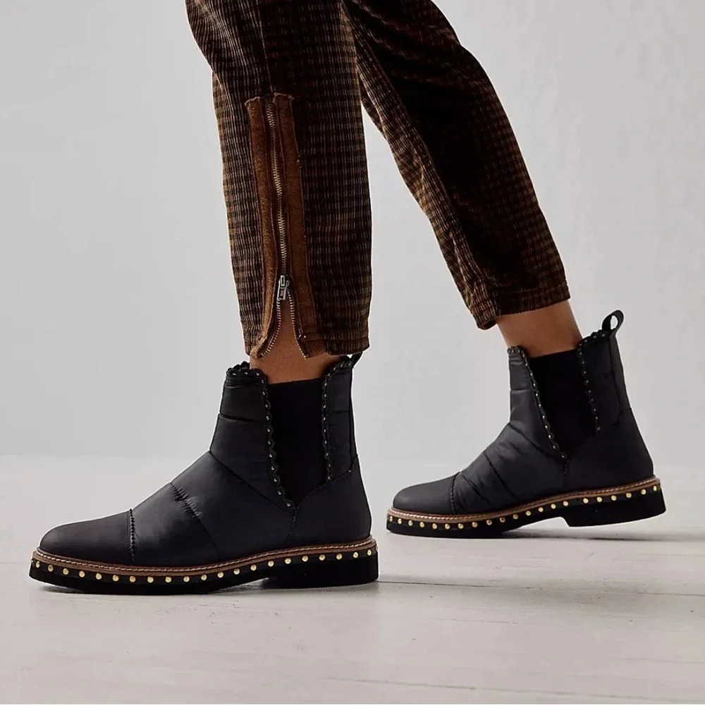 Free People Atlas Puffer Chelsea Boot | NWOB | 36.5/6.5 | Black